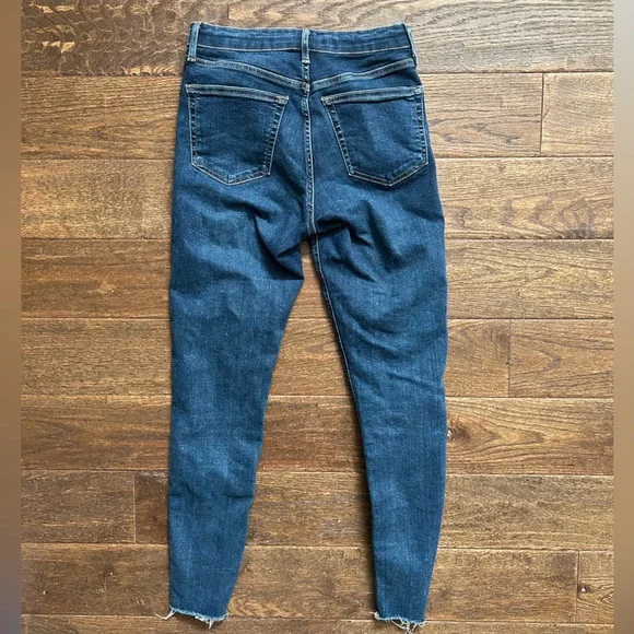 Jamie Jean - Picture 2 of 3